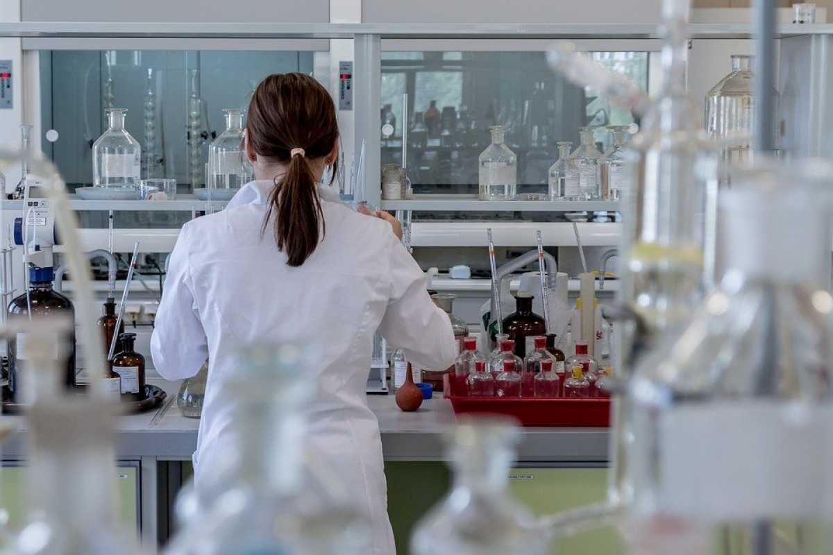 Қазақстанда бір тәулікте коронавирус жұқтырғандар саны 2579 адамды құрады