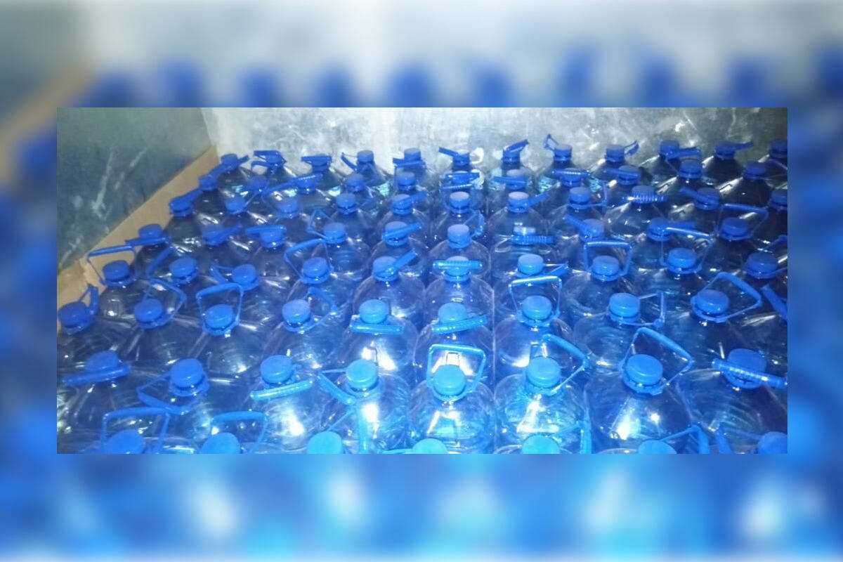СҚО полицейлері 2,5 мың литр контрафактілік алкоголь тиелген Газель көлігін анықтады