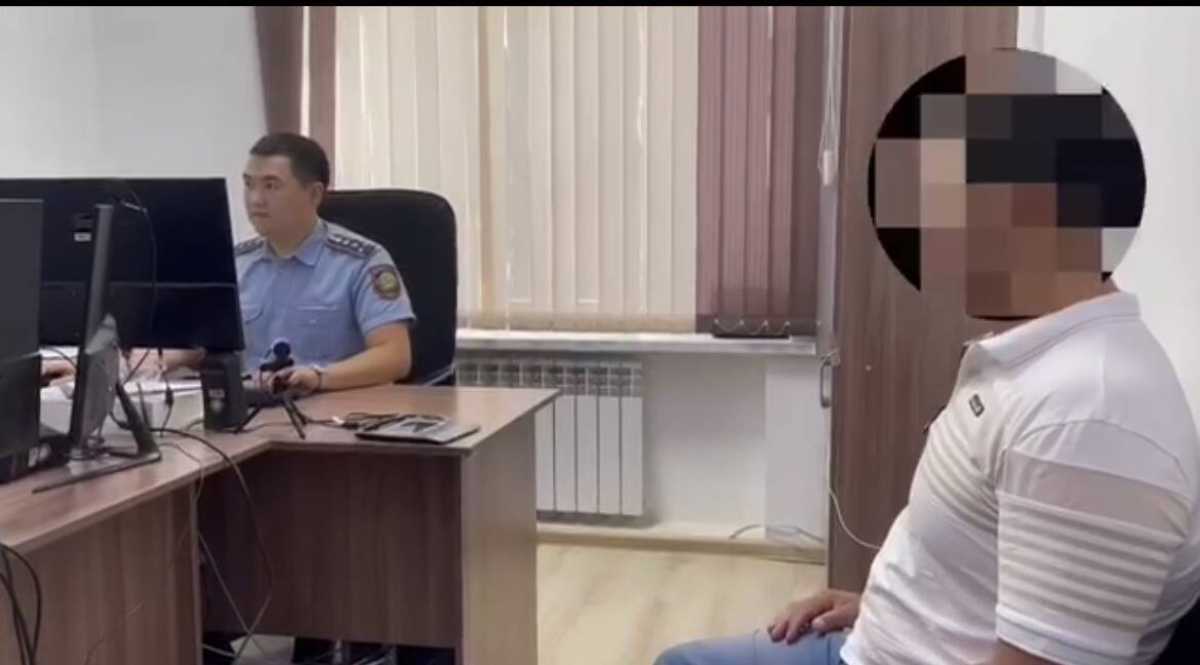Жамбылдық полицейлер тұрғындарды 4,5 млн теңгеге сан соқтырған алаяқты құрықтады