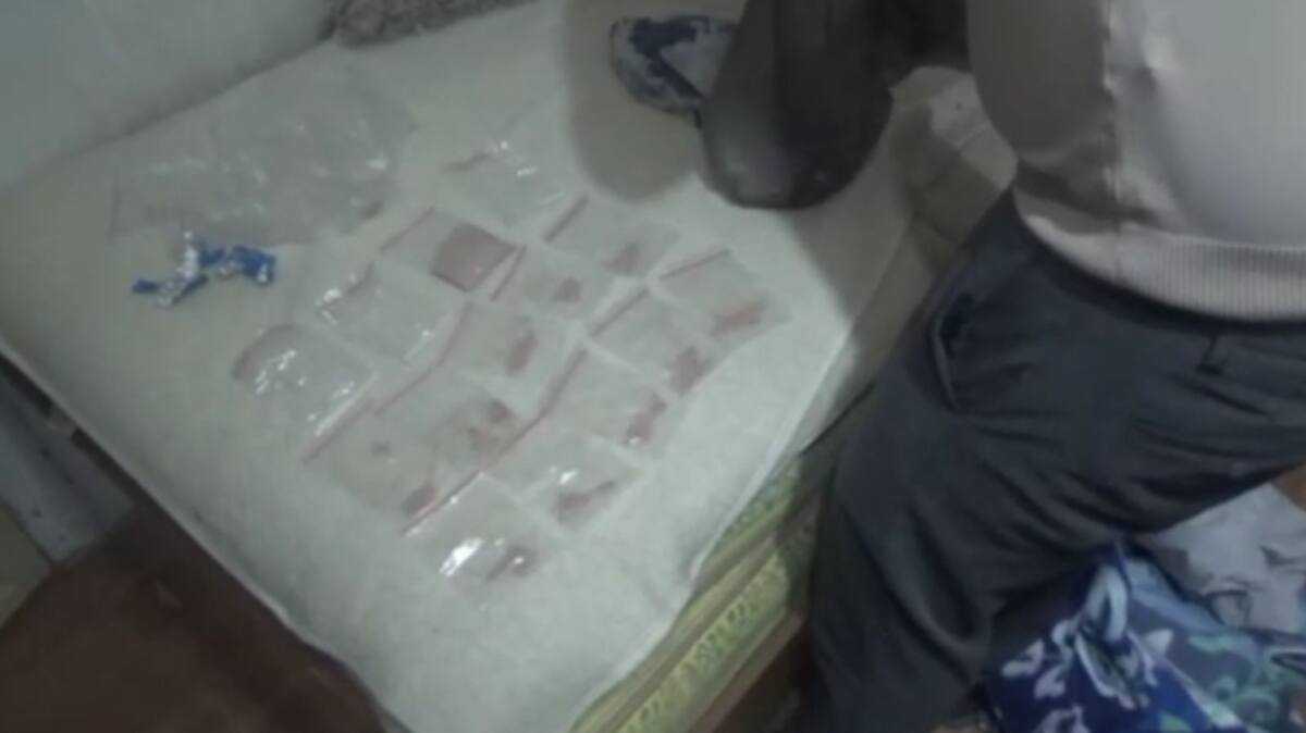 Семейлік полицейлер “синтетиканың” 100-ден астам дозасын тәркіледі