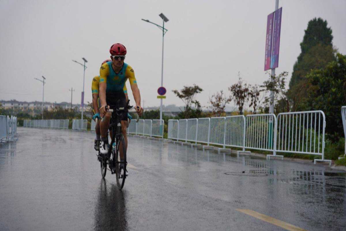 Азиада-2023: Пара велоспортшылар қола жүлде жеңіп алды