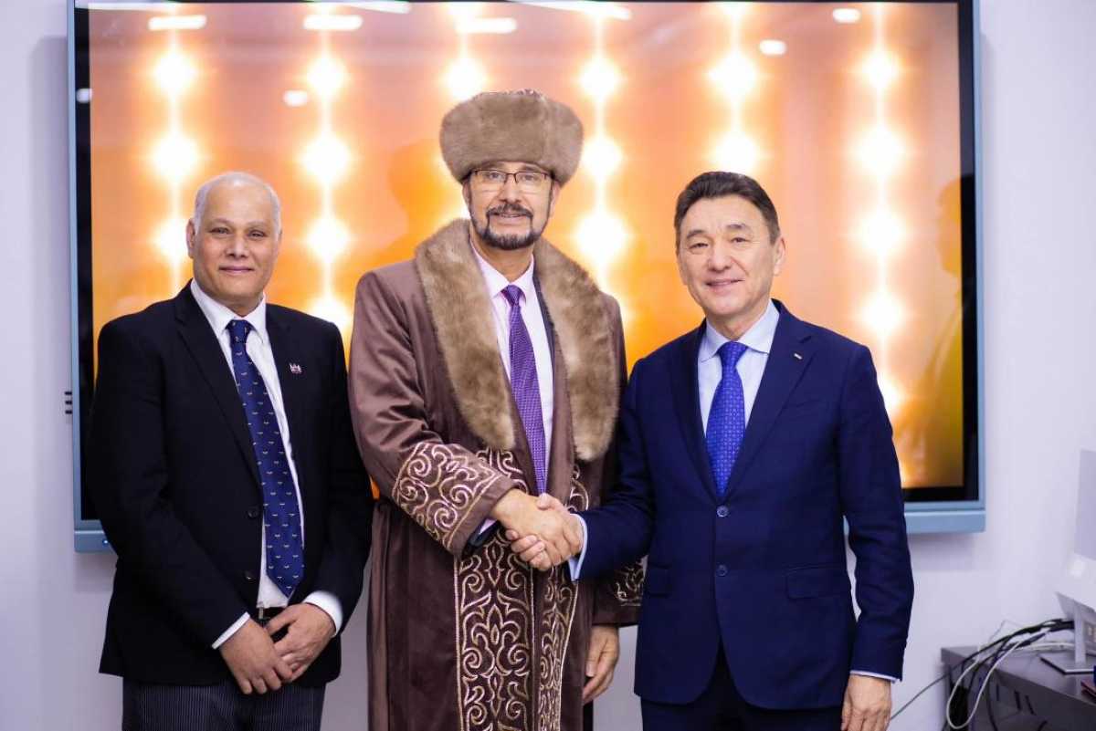 Astana International University-де Британ Парламентінің мүшесімен кездесу өтті