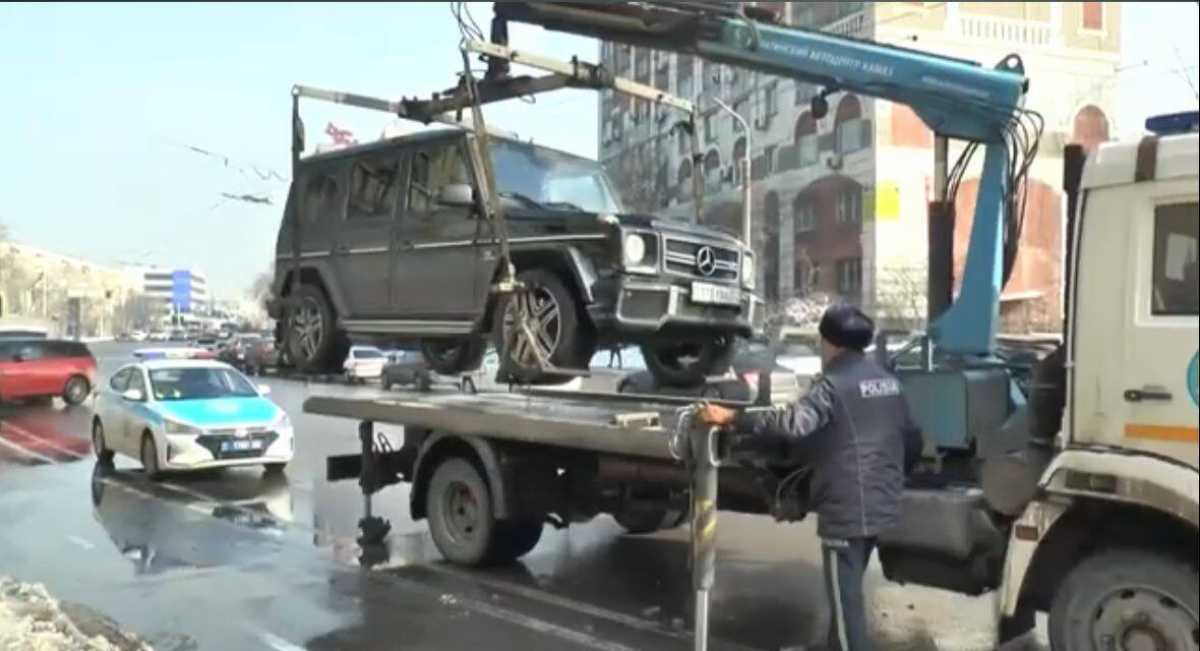 Алматы полициясы автотұрақ ережесін бұзғандарды іздестіріп жатыр