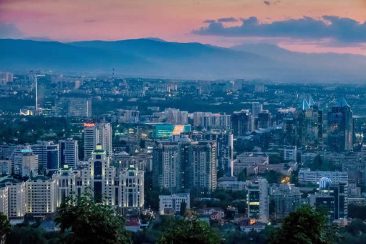 Алматыдағы «апокалипсис»: ТЖМ азаматтарға қандай кеңес береді