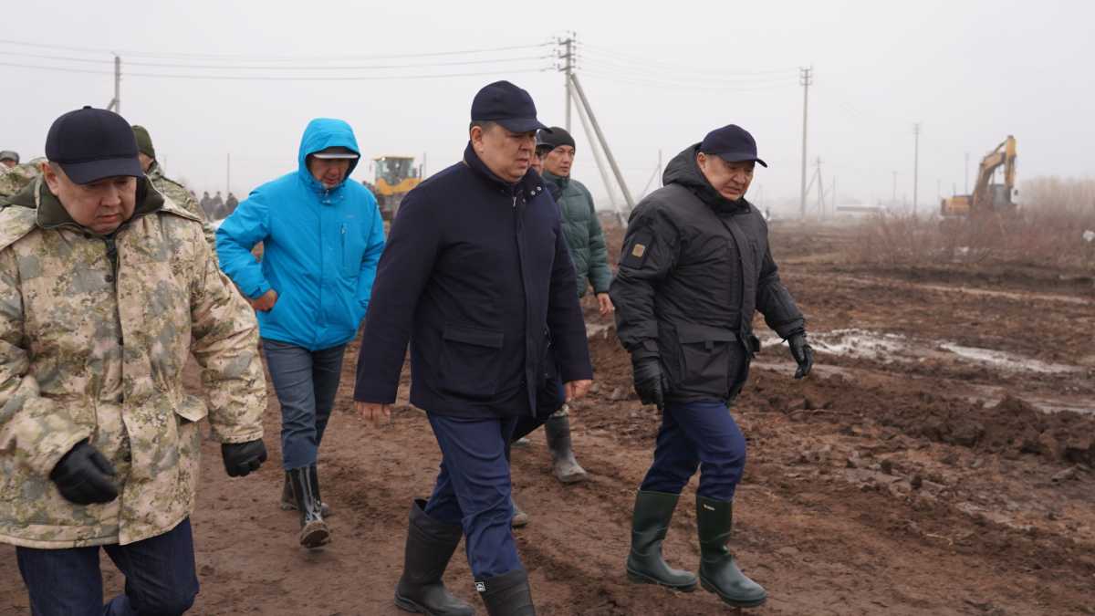 Премьер-Министрдің орынбасары Ақмола облысындағы су тасқынына қарсы жұмыстар барысын тексерді
