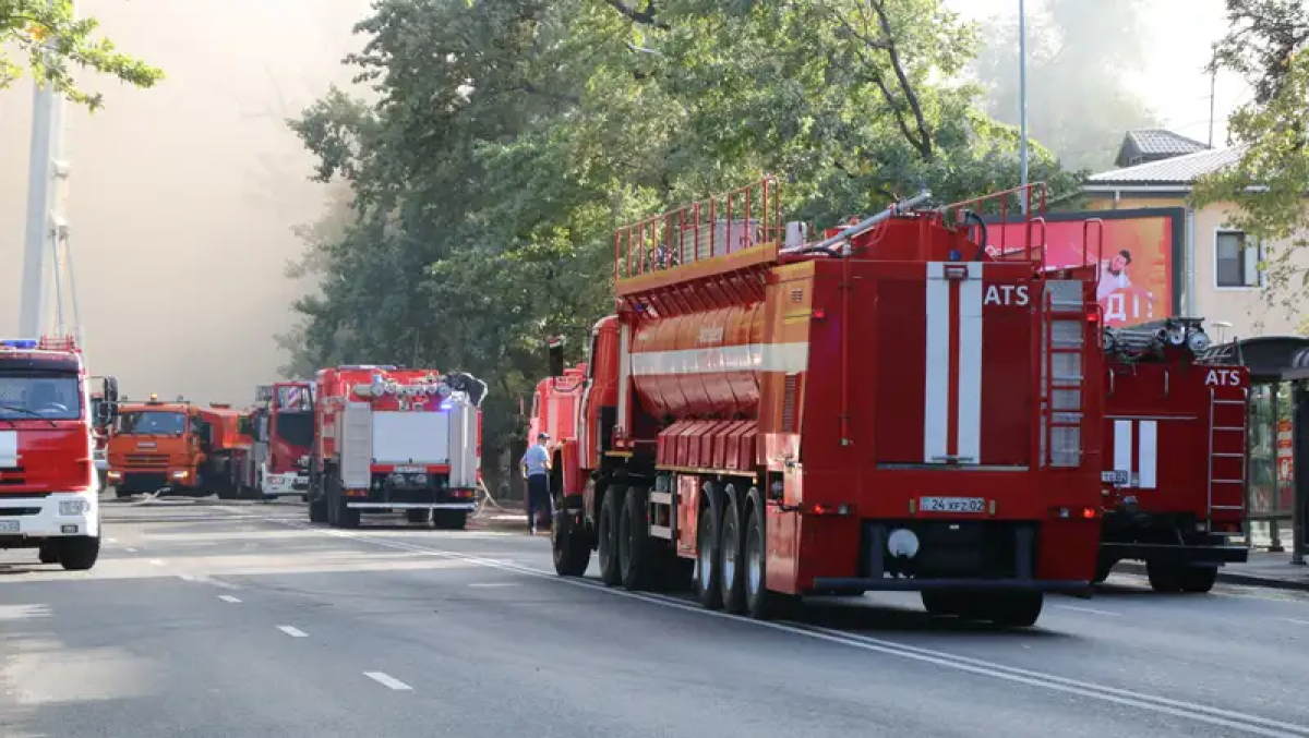 Өрт сөндірушілер өткен тәулікте 10 автокөліктің өртін сөндірді