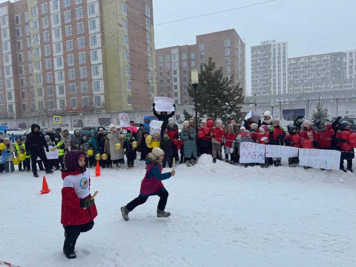 Астанада мектеп оқушылары мен ата-аналар арасында ерекше спорттық сайыс өтті