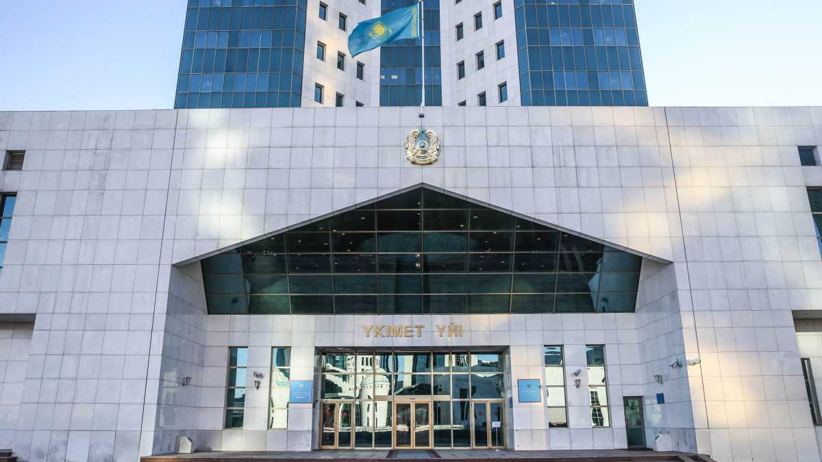 ҚР Премьер-министрі Олжас Бектенов Қазақстан халқының бірлігі күнімен құттықтады