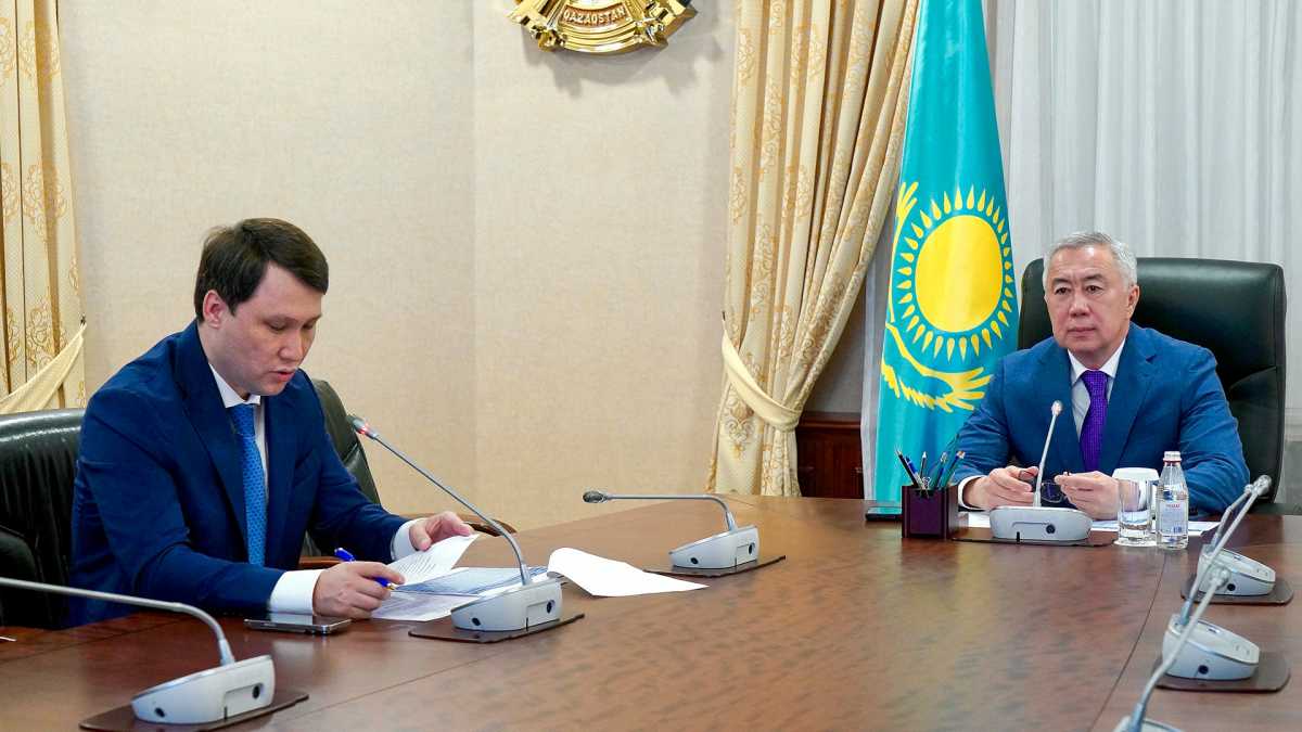 Қазақстанның Ауыл шаруашылығы министрлігі Қырғызстанмен шекаралас аумақтарда шегірткенің таралу ошақтарын анықтау мақсатында бірлескен тексерулерді бастады