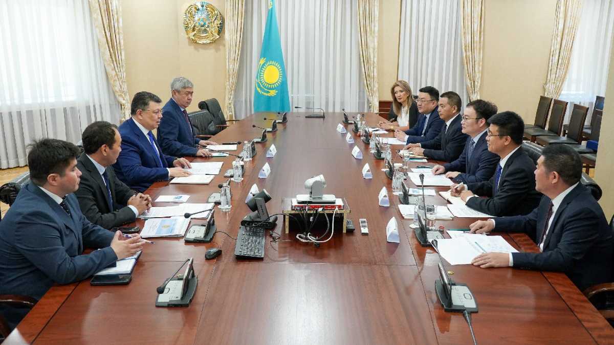 Қанат Бозымбаев Power China Chengdu компаниясымен инфрақұрылымдық жобаларды іске асыру мәселесін талқылады