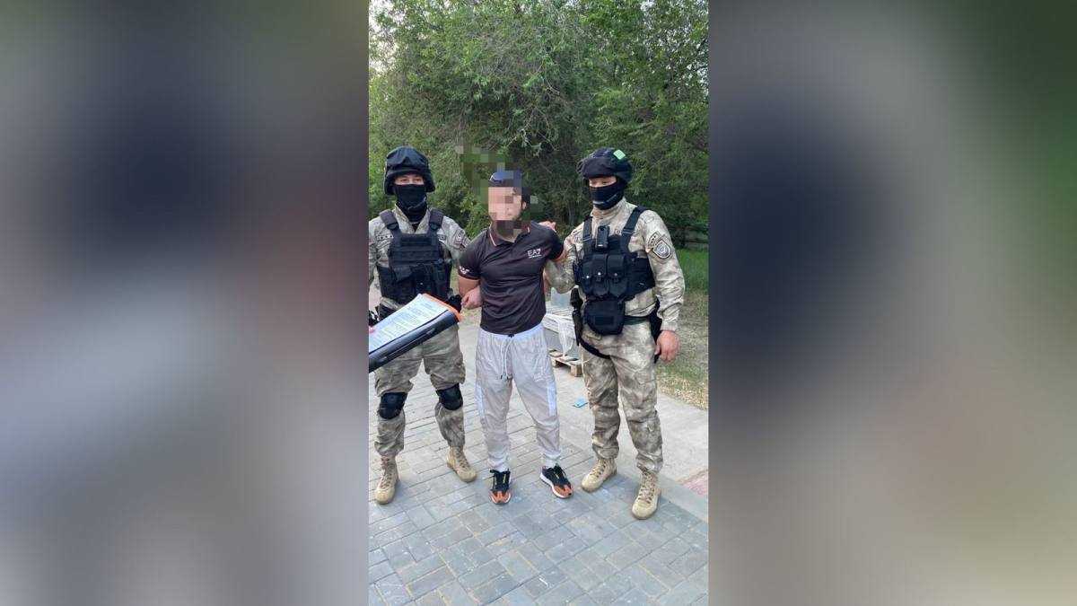 Ақтөбеде кәсіпкерден 7 млн теңге бопсалаған күдікті ұсталды