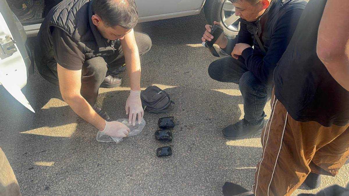 Астаналық тұрғынның автокөлігінен есірткі табылды