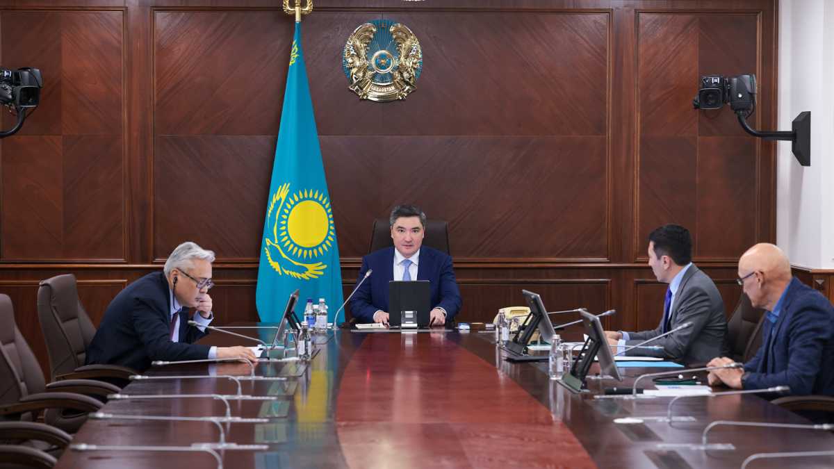 Олжас Бектенов «Самұрық-Қазына» директорлар кеңесі отырысын өткізді