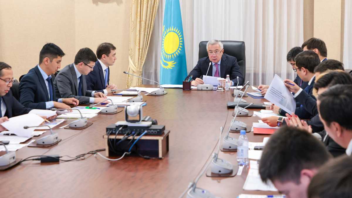 Экономикалық штаб: Қазақстан 6% ЖІӨ өсіміне қалай қол жеткізбек