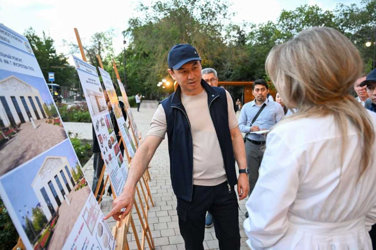 Алматыда Мүсірепов атындағы театр жанындағы сквер көркейтіледі