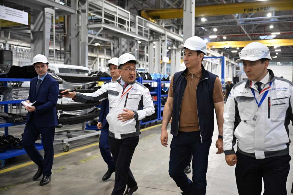 Алматы әкімі Hyundai Trans Auto зауытының жұмысымен танысты