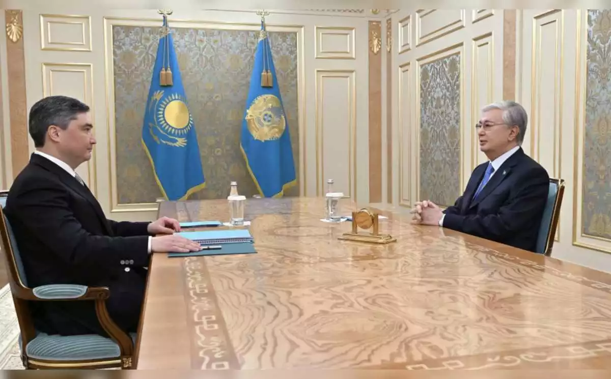 Мемлекет басшысы Премьер-министр Олжас Бектеновті қабылдады