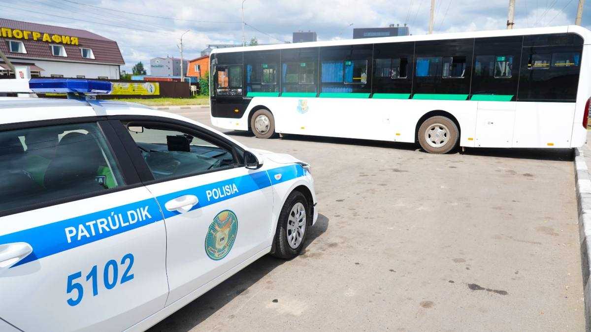 Қостанайда көлік басқару құқығы жоқ автобус жүргізушісі ұсталды