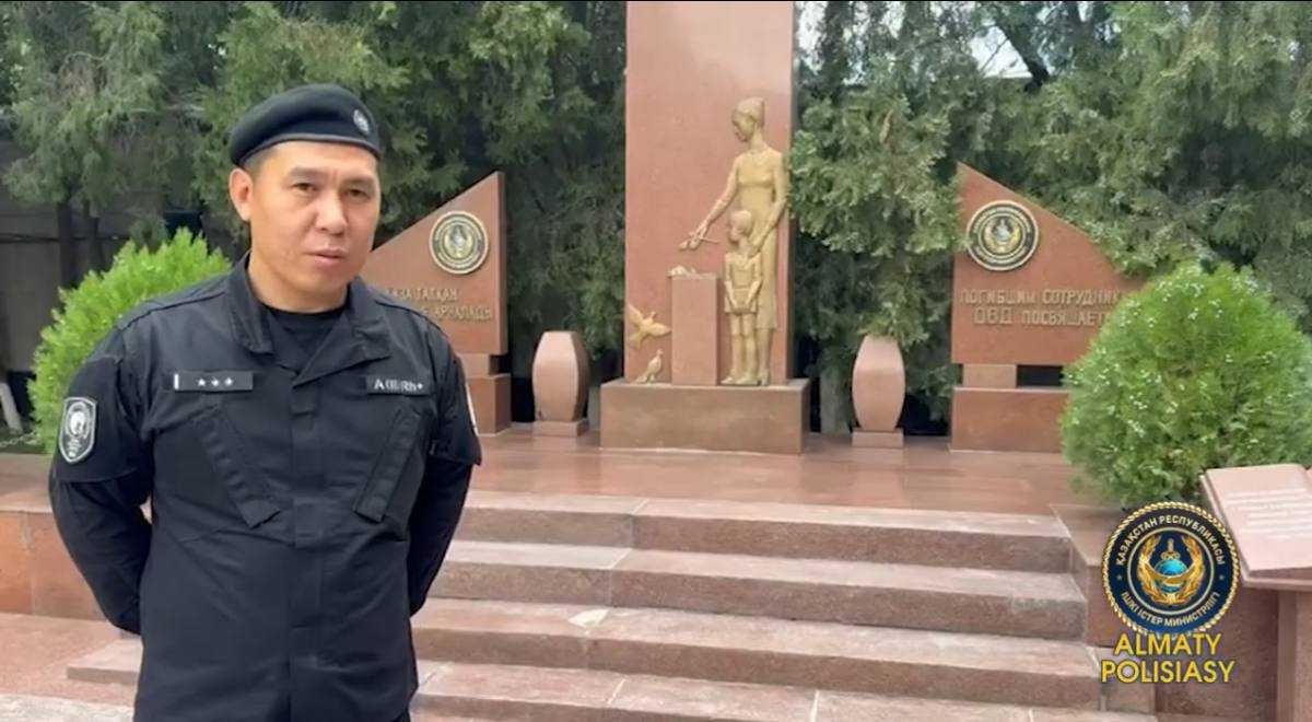 Алматыда полицей дүкеннен шыққан өртті сөндірді
