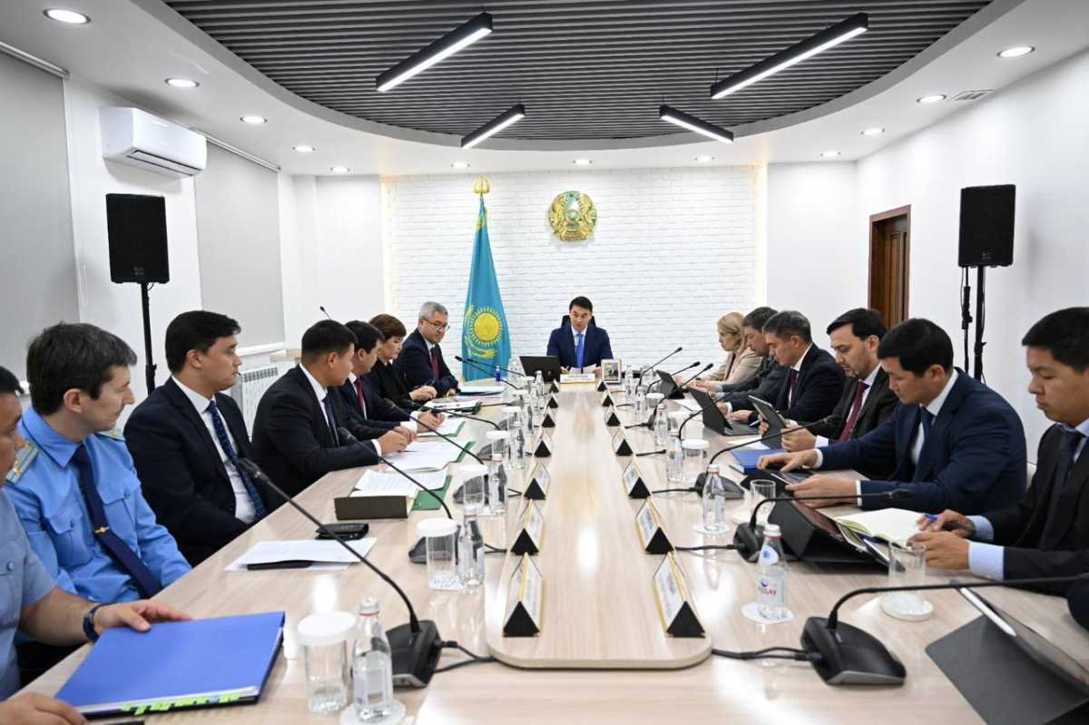 Алматы әкімі Жетісу ауданында кеңес өткізді