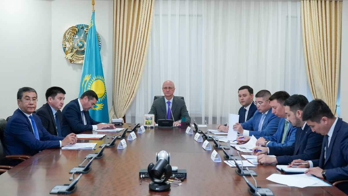 Роман Скляр Инвестштабтың кезекті отырысын өткізді