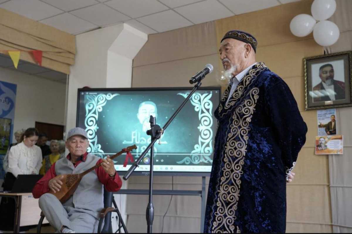 Абайдың 180 жылдығы: Астанада поэзиялық-музыкалық кеш өтті