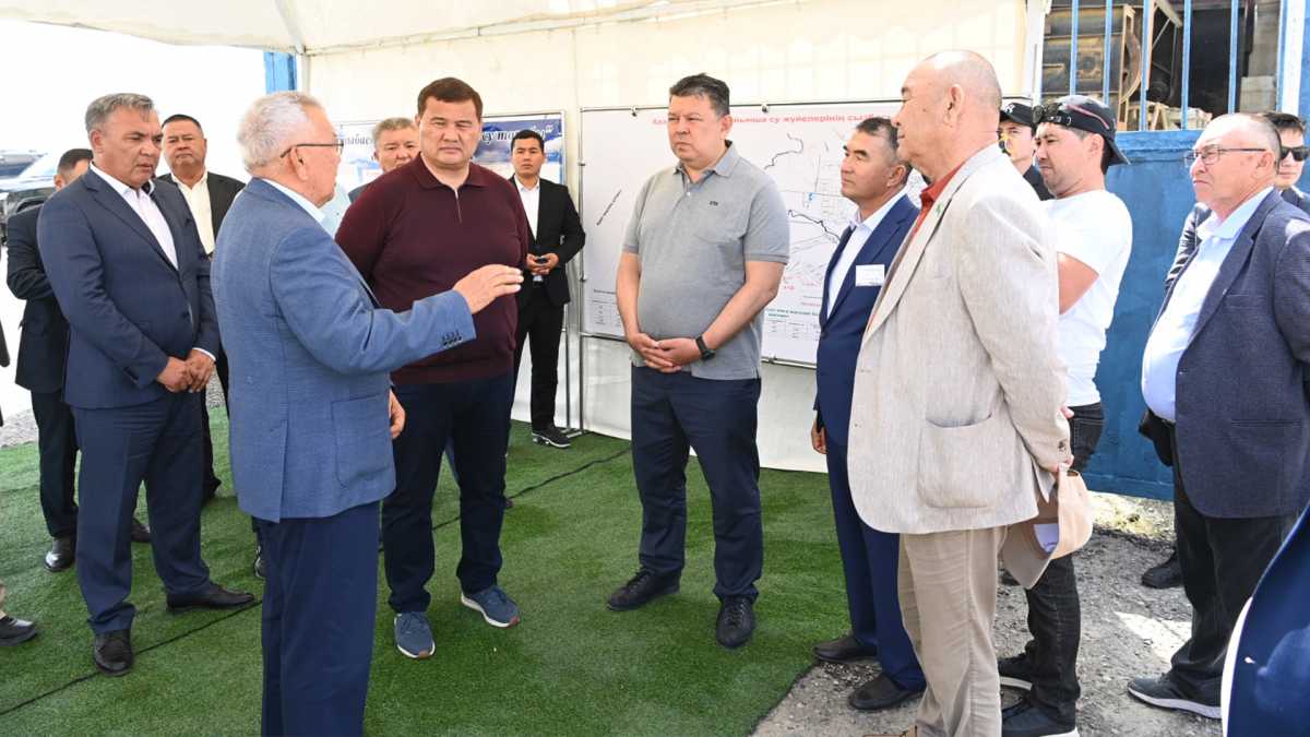 Қанат Бозымбаев Қызылорда облысының шаруаларымен кездесті