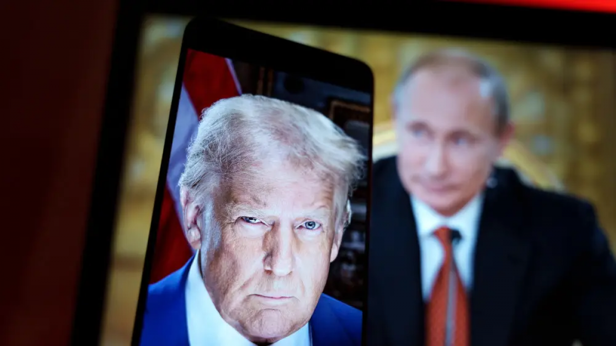 Трамп пен Путин келіссөзінің басталу уақыты белгілі болды