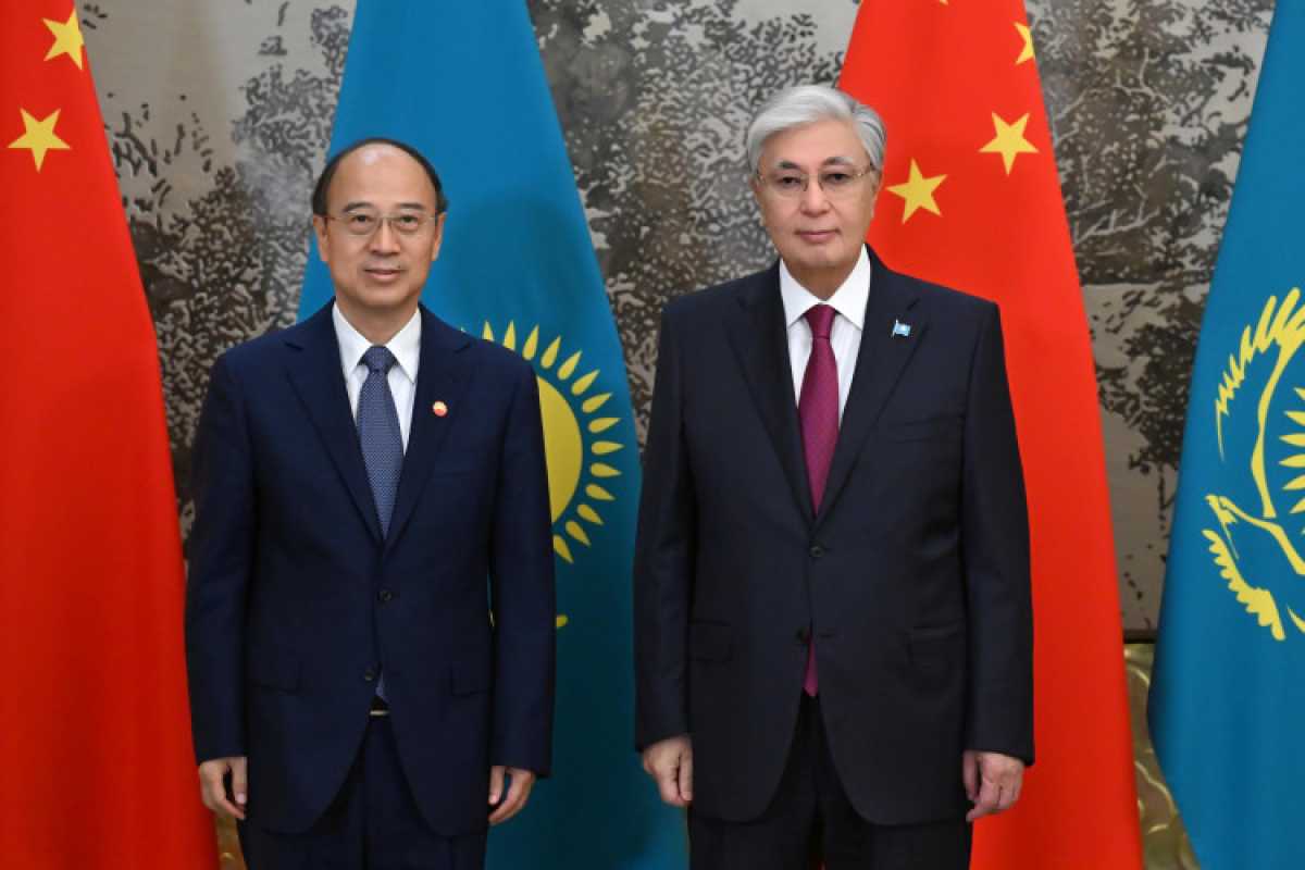 Мемлекет басшысы China National Petroleum Coprporation (СNPC) директорлар кеңесінің төрағасы Дай Хоулянды қабылдады