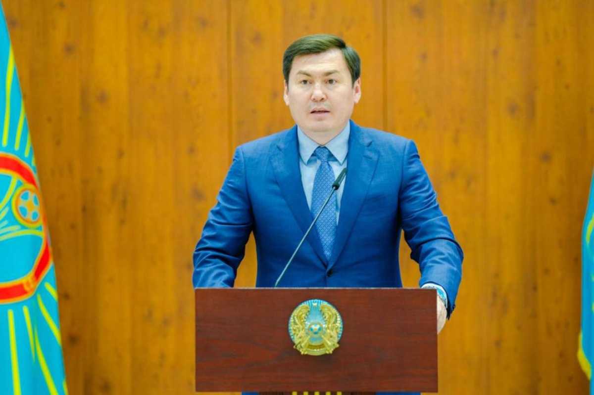 Астанада әлеуметтік осал отбасылардан шыққан 50-ден астам түлек ЖОО-да білім алуға көмек алды