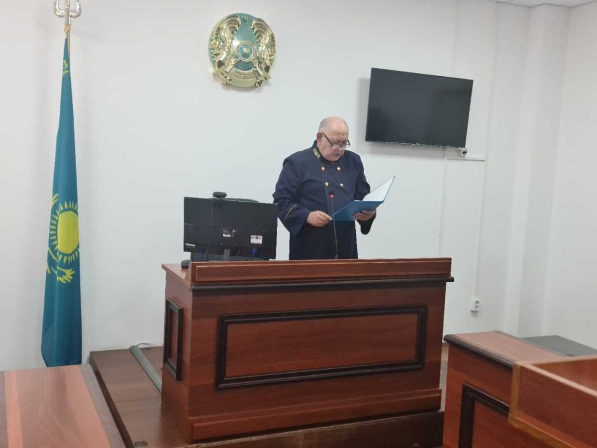 Павлодарда ағасы мен қарындасына қорлық көрсеткен екі тұрғын сотталды