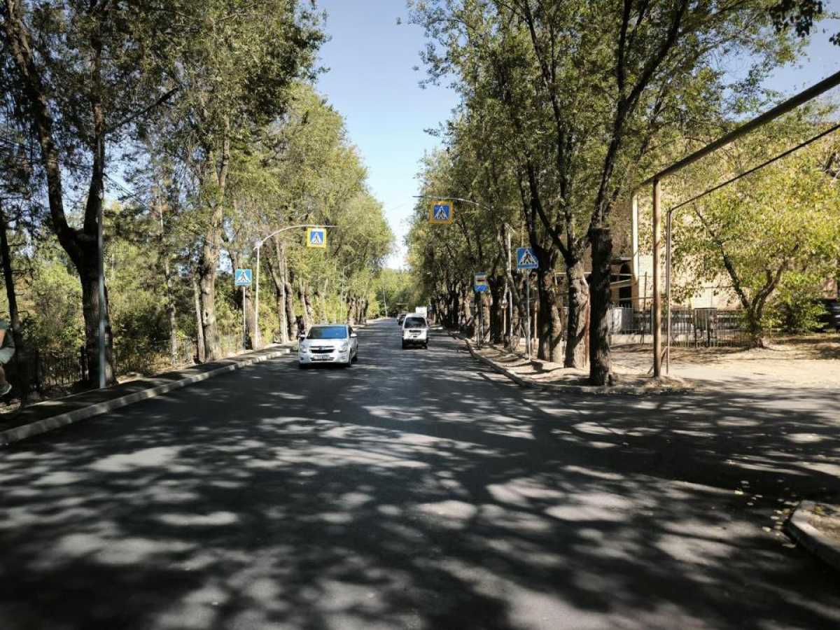 Алматының Наурызбай ауданындағы 26 көшеде орташа жөндеу жұмыстары аяқталды