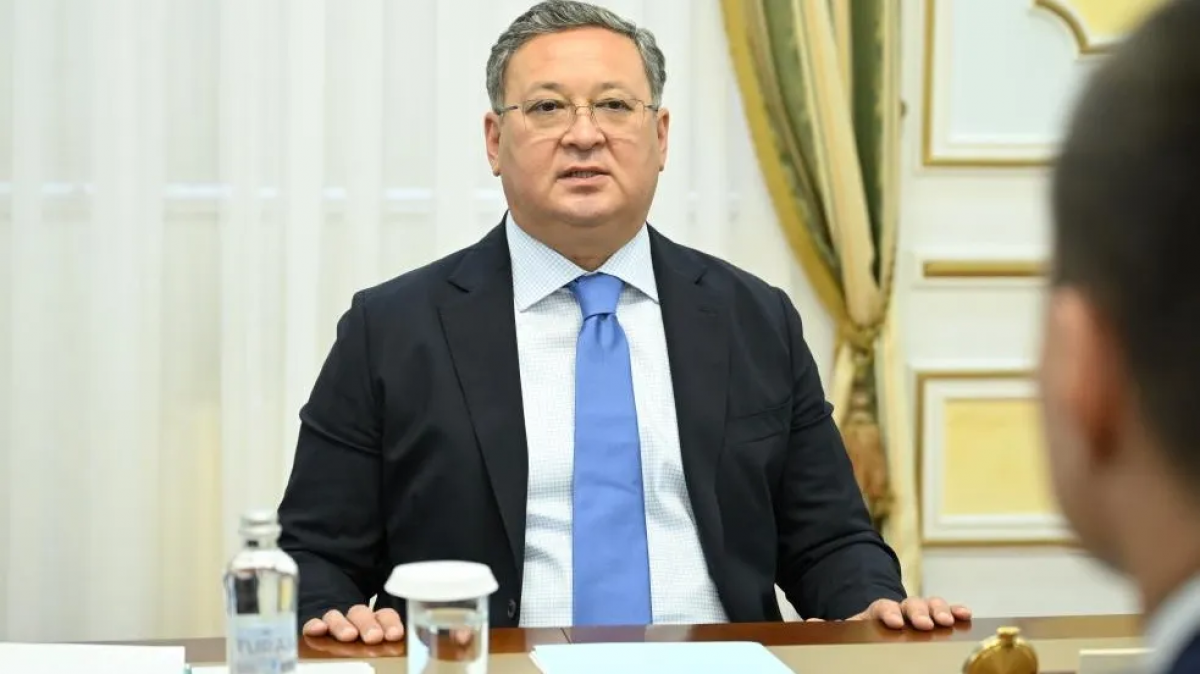 Тоқаев Мұрат Нұртілеуді қызметінен босатты