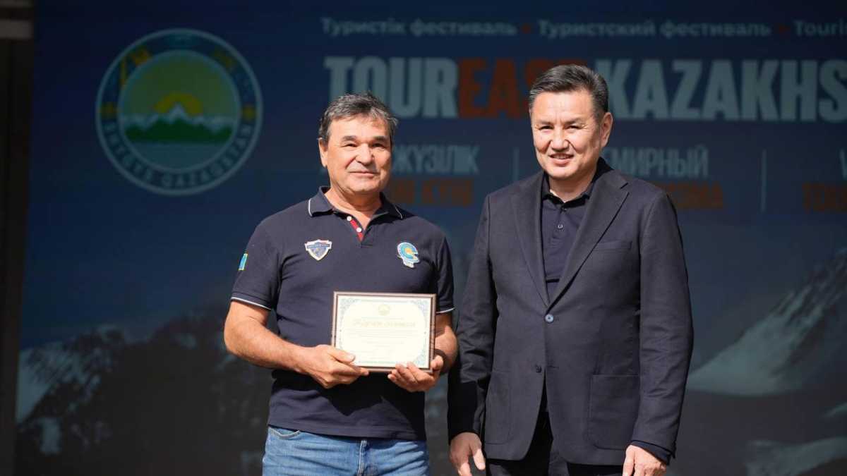 ШҚО-да туризм саласын дамытуға үлес қосқандар марапатталды