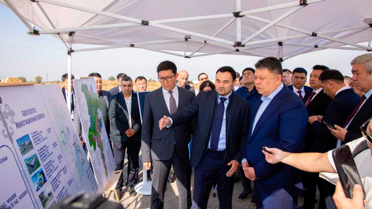 Қанат Бозымбаев Alatau City жобасының даму барысымен танысты