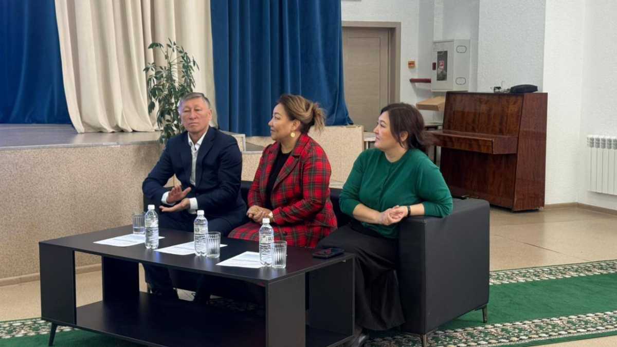 Астанада пән мұғалімдері арасындағы байқаудың қалалық кезеңі өтіп жатыр