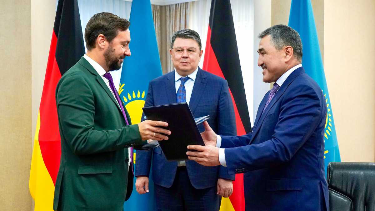 Қанат Бозымбаев German Water Partnership басшылығымен кездесу өткізді