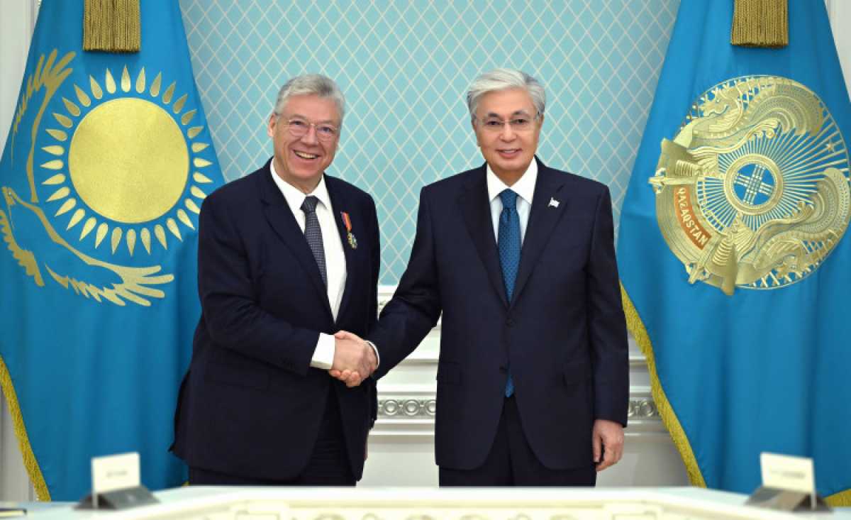 Мемлекет басшысы «Швейцария – Қазақстан» парламенттік достық тобының мүшелерімен кездесті