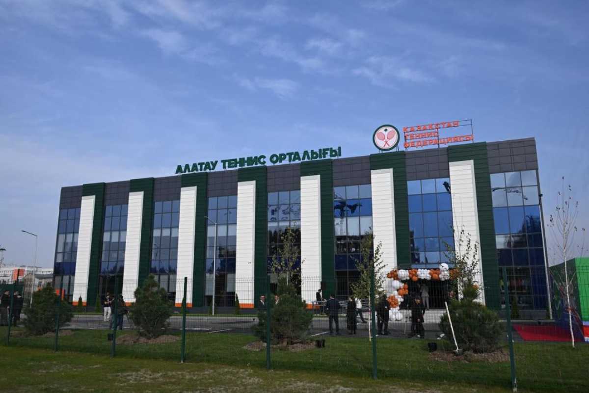Дархан Сатыбалды Алматыдағы заманауи «Алатау» теннис орталығының ашылуына қатысты