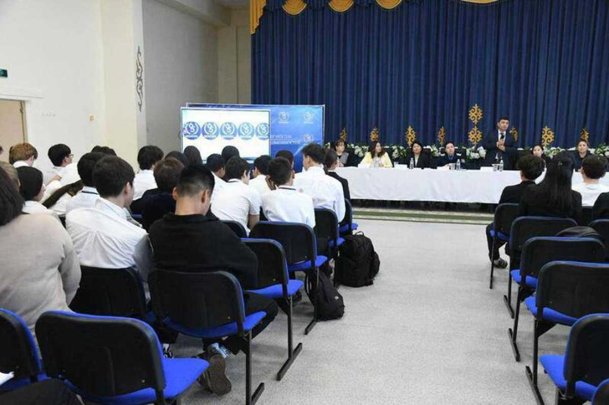 Esirtkisiz Elorda: елорда мектептерінде есірткінің зияны туралы дәрістер өткізіліп жатыр