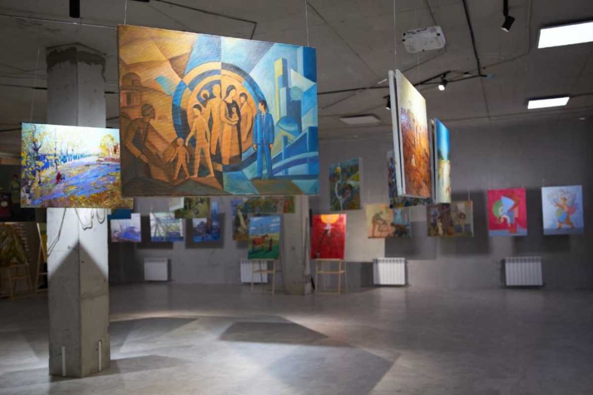 Астанада «Өз Жерім: Urban Nomads» көрмесі 15 қарашаға дейін жалғасады