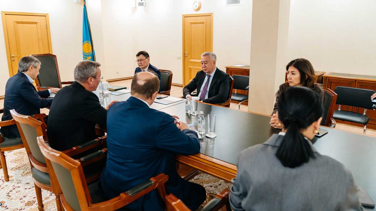 TikTok Серік Жұманғаринге Қазақстандағы бизнеске цифрлық платформаның ықпалы жөніндегі зерттеу нәтижелерін таныстырды