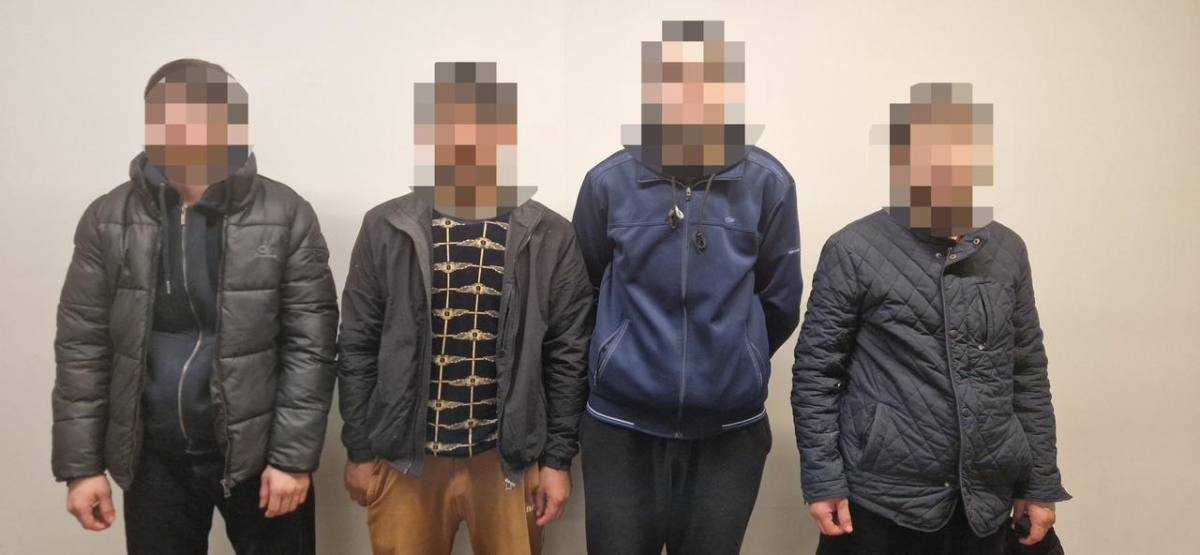 Астанада полицейлер көші-қон заңнамасын бұзғандарды жауапқа тартты