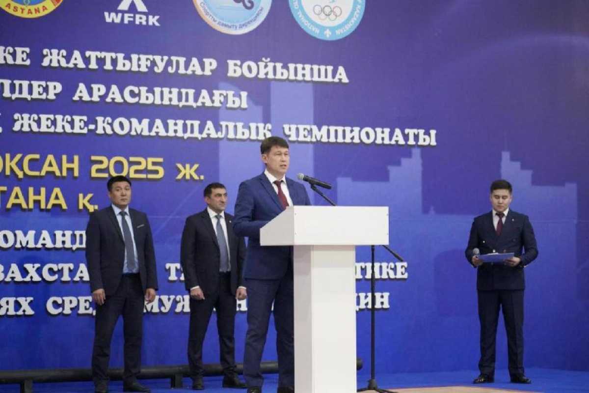 Астанада ауыр атлетикадан ел чемпионаты басталды