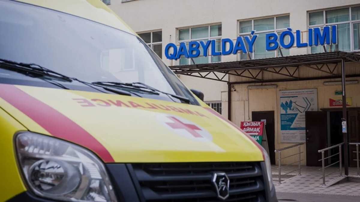 Жедел жәрдем көлігінің қатысуымен болған апатта медицина қызметкері көз жұмды