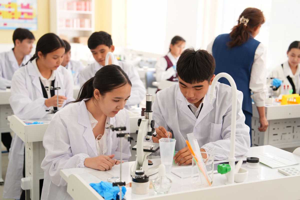 «Келешек мектеп» ұлттық жобасы аясында Созақта жаңа білім ордасы ашылды