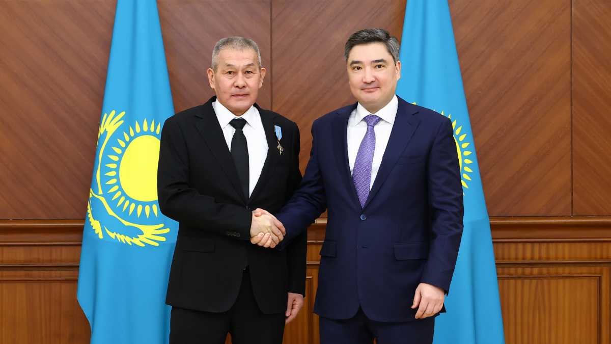 Президент атынан Қазақстанның энергетика кешені қызметкерлері мен ардагерлеріне наградалар табыс етілді