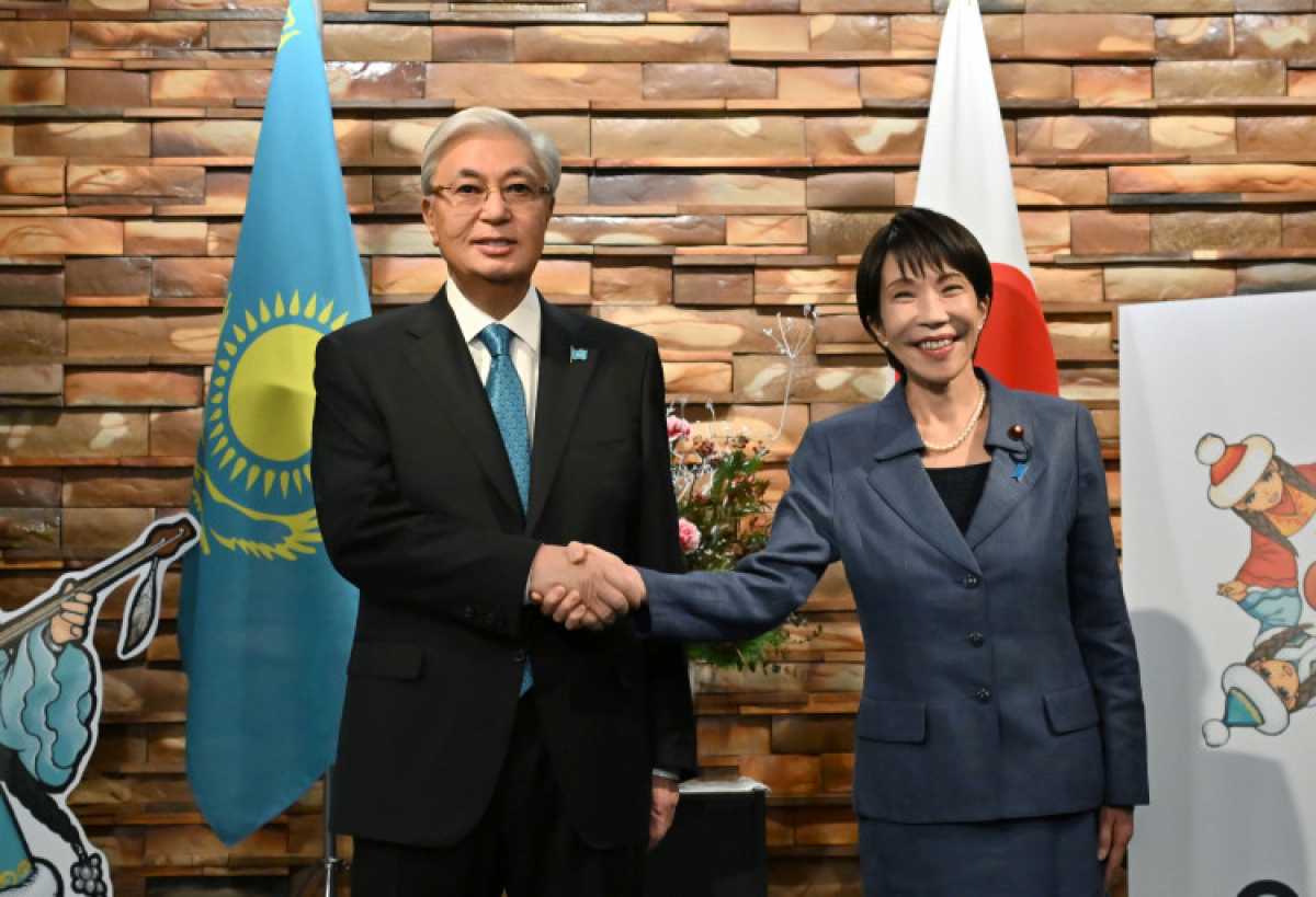 Мемлекет басшысы Жапонияның Премьер-министрі Санаэ Такаичимен келіссөз жүргізді