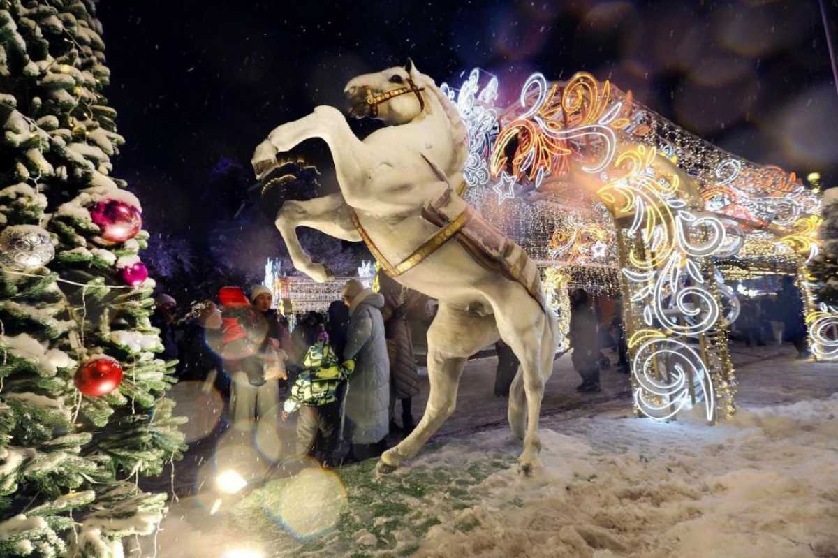 Алматының түрлі ауданында 13 жаңа жылдық локация пайда болды