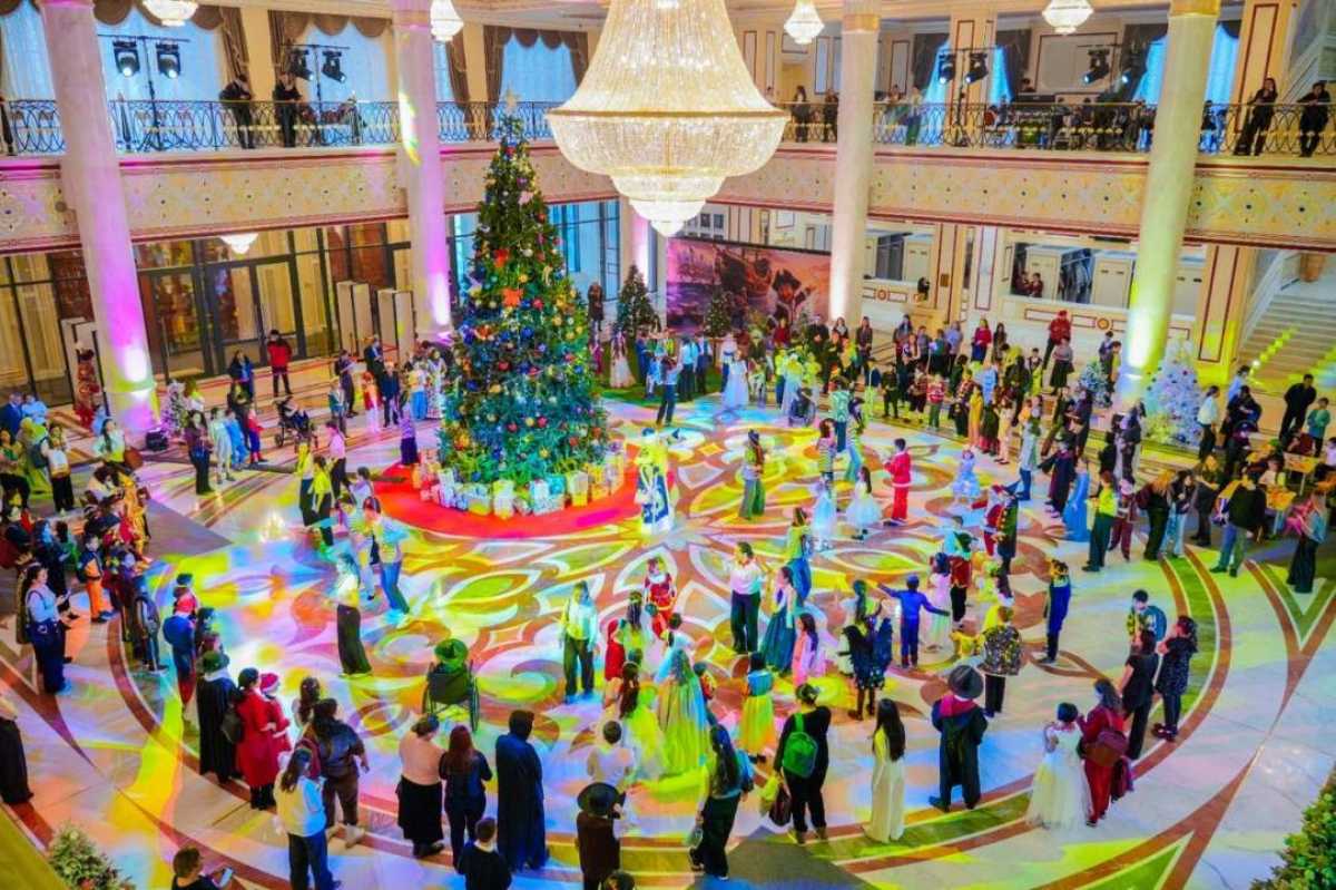 Астанада бүлдіршіндерге арналған Президенттік шырша тойы өтті